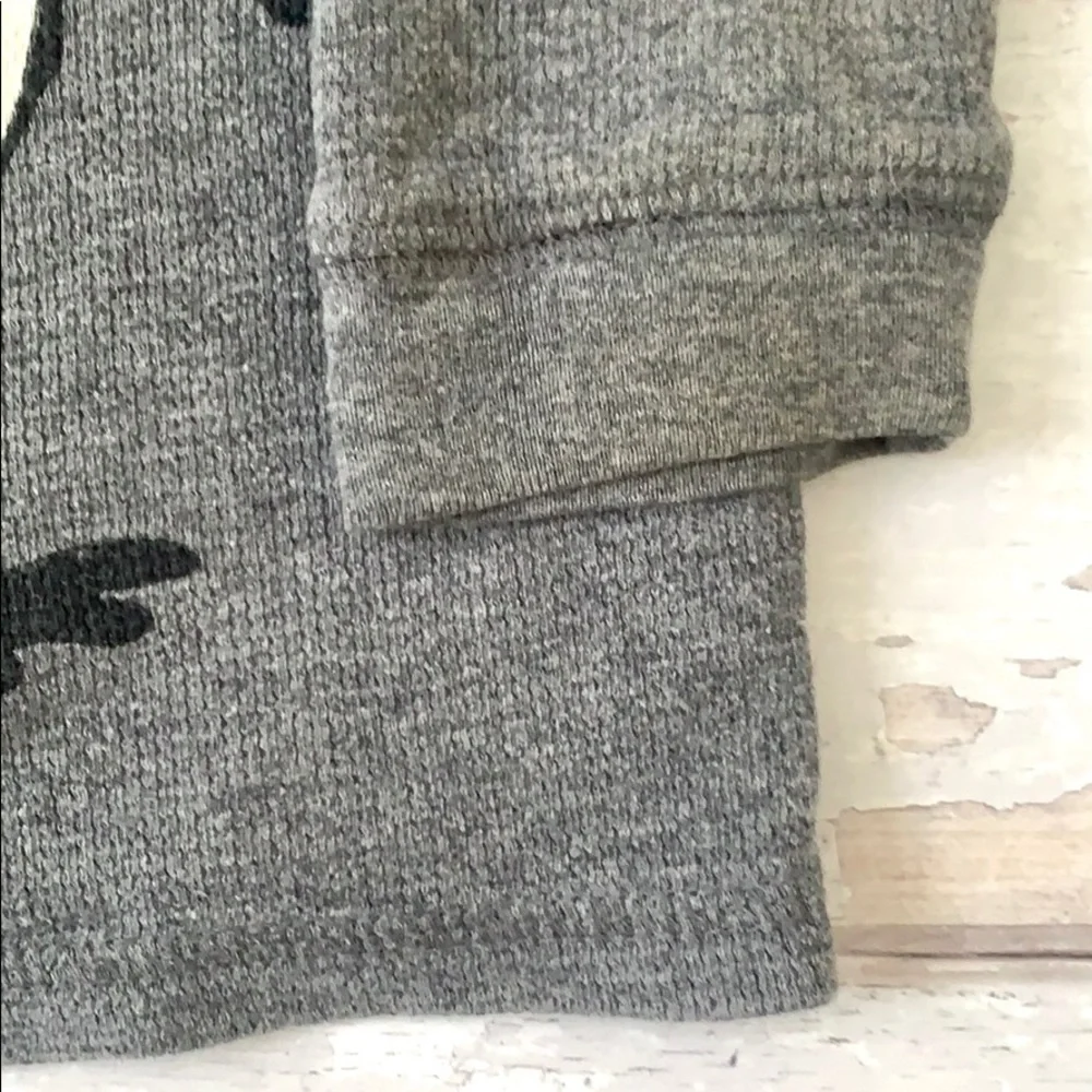 Boys 12m Carters Knit Long Sleeve Penguin Shirt Gray Grey Color Baby Toddler